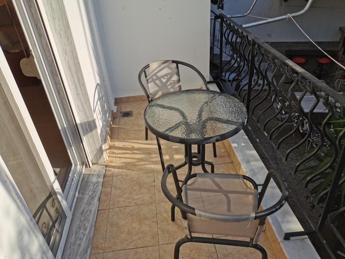 Villa Tasos Néa Péramos Bagian luar foto