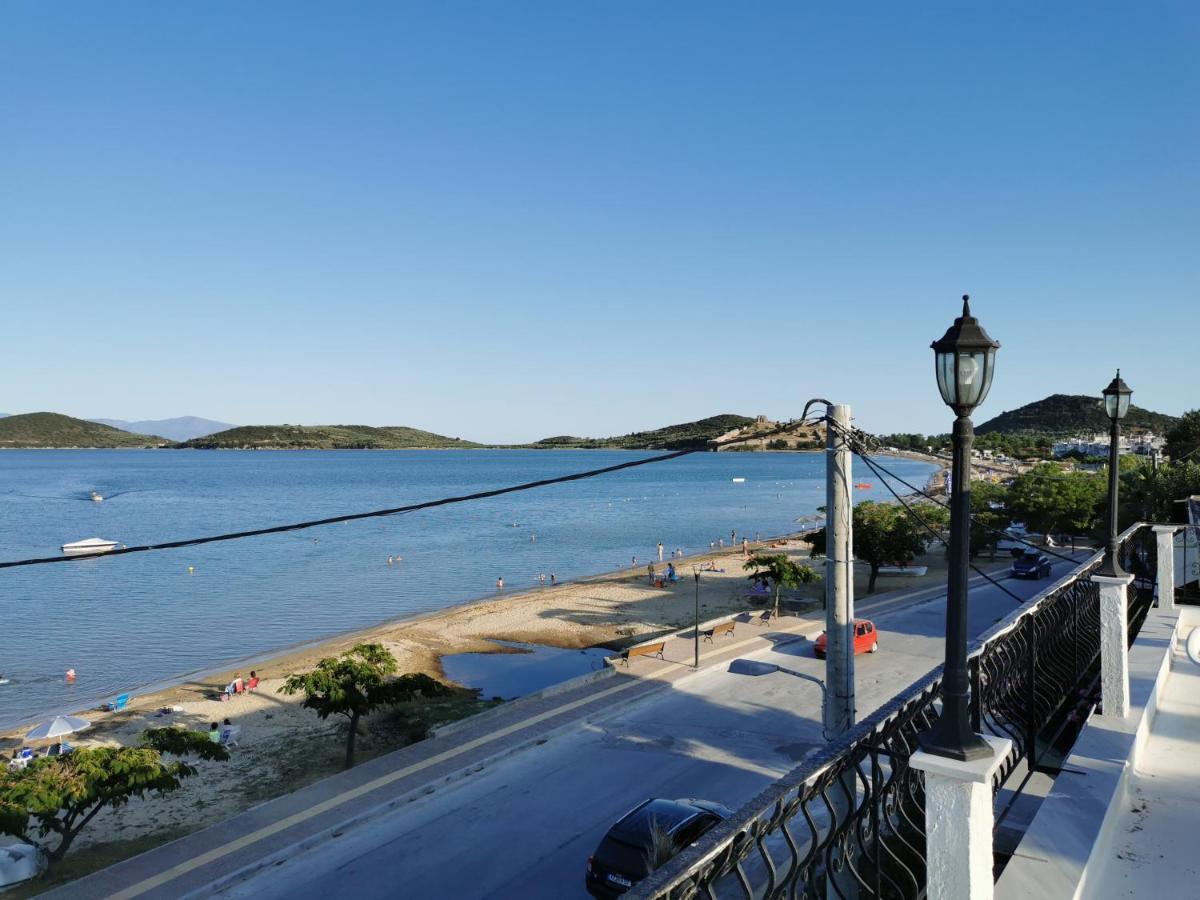 Villa Tasos Néa Péramos Bagian luar foto