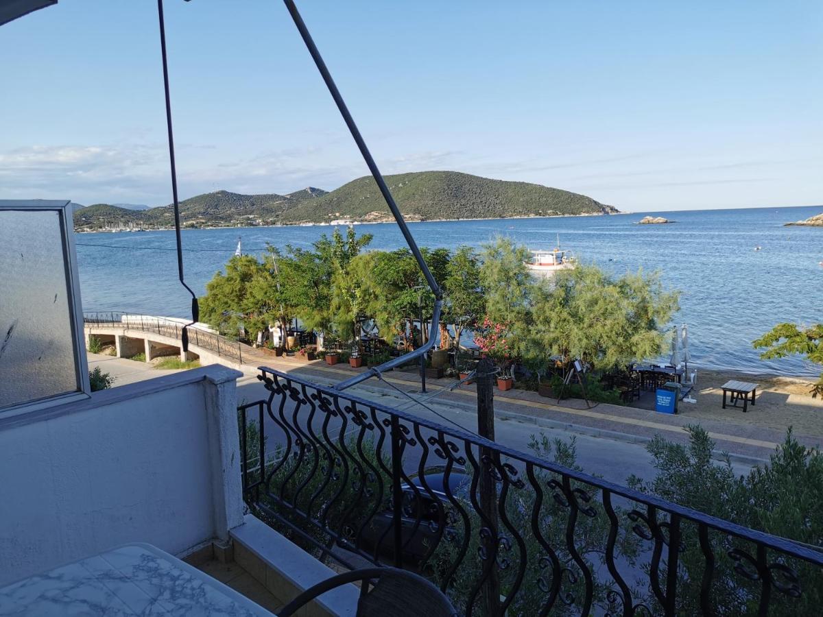 Villa Tasos Néa Péramos Bagian luar foto