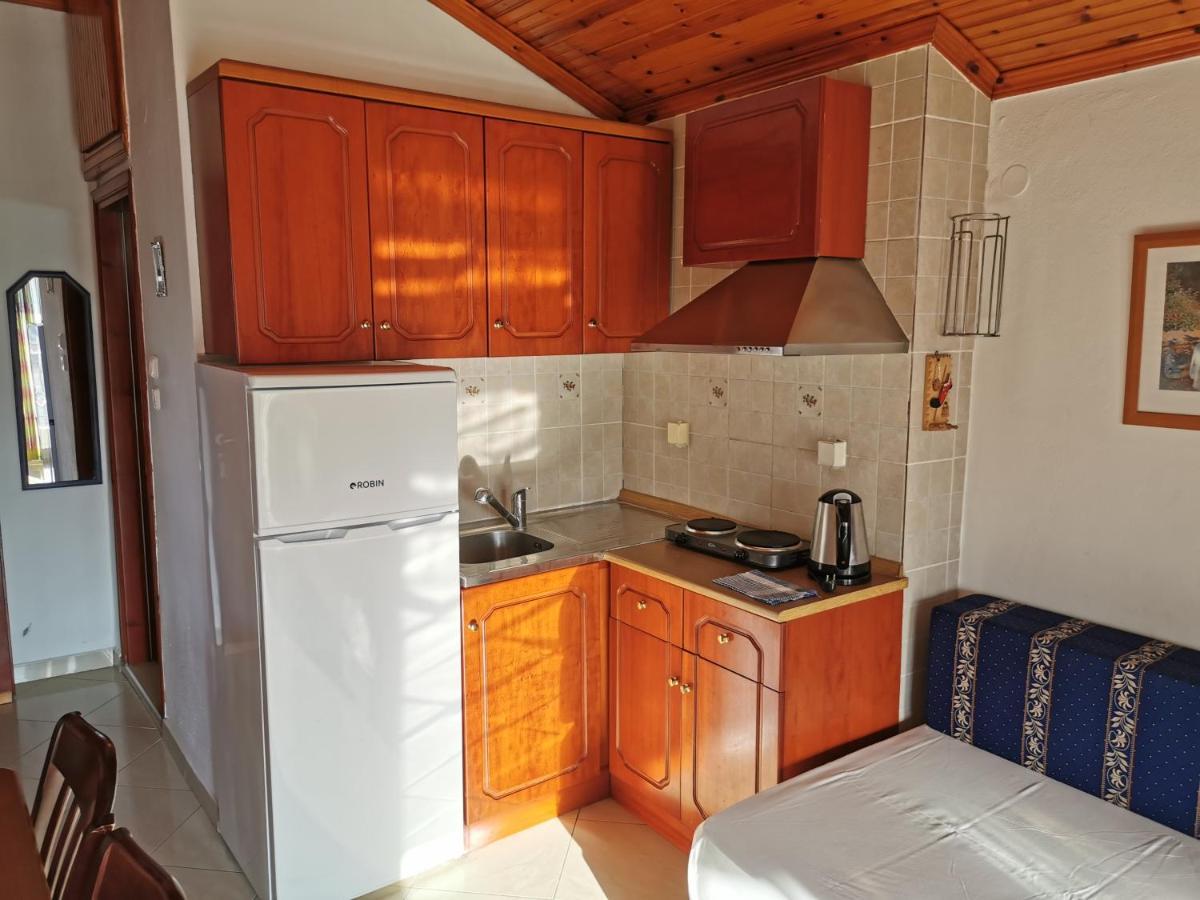 Villa Tasos Néa Péramos Bagian luar foto