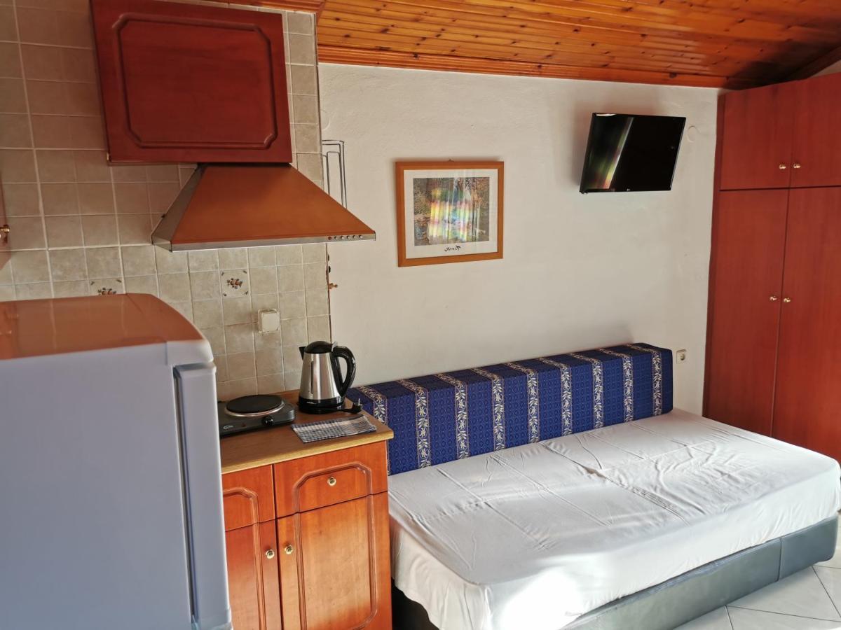 Villa Tasos Néa Péramos Bagian luar foto
