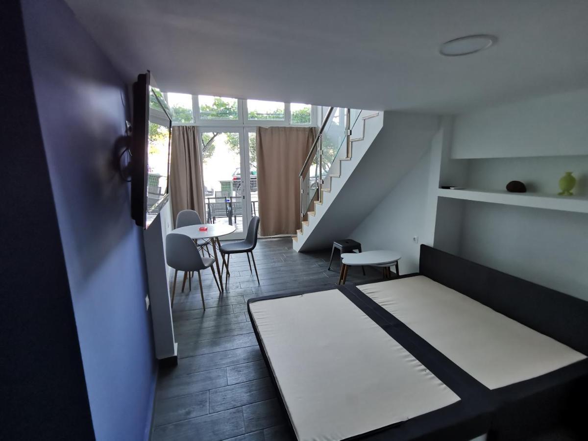 Villa Tasos Néa Péramos Bagian luar foto