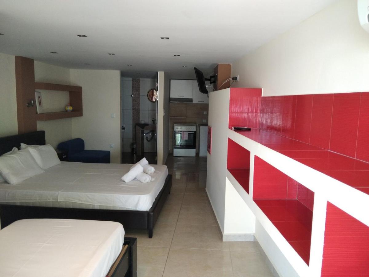 Villa Tasos Néa Péramos Bagian luar foto